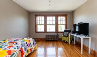 130-132 Nonantum St, Boston, MA 02135