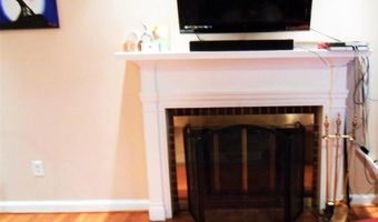 5100 10TH St N, Arlington, VA 22205