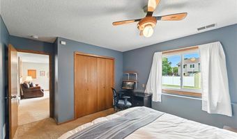 7293 159th St W, Apple Valley, MN 55124