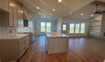 504 Waggoner Ln, Barling, AR 72923