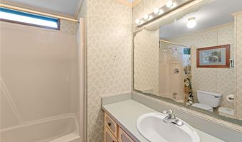 2423 Oak Village Rd, Akron, AL 35441