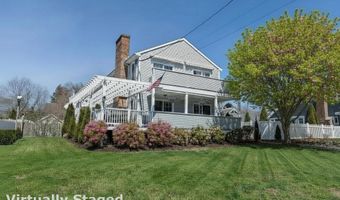 338 Shore Dr, Branford, CT 06405