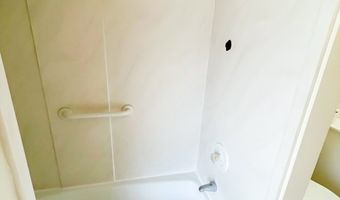 123 D Maunalua Ave 18, Honolulu, HI 96821