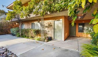 554 Greenbrier Dr, Oceanside, CA 92054