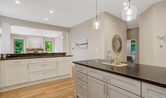 1903 N RANDOLPH St, Arlington, VA 22207