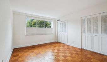 4977 BATTERY Ln #1-210, Bethesda, MD 20814