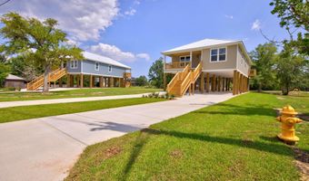 10113 Bald Eagle Dr, Biloxi, MS 39532