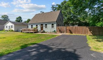 59 Belvedere Dr, Bristol, RI 02809