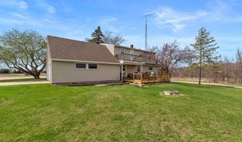 9332 Skyline Dr, Allenton, WI 53002