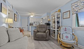 301 Commerce Way 301, Atlantic Beach, NC 28512