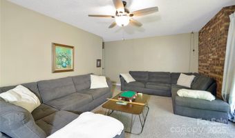 100 Ballantree Dr, Asheville, NC 28803
