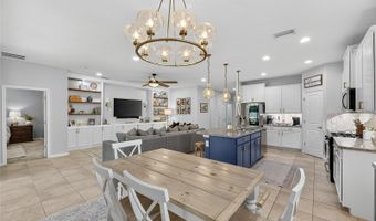 6313 SUNSAIL Pl, Apollo Beach, FL 33572