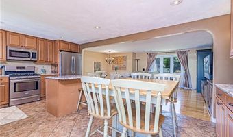 7 Lydia Ave, North Providence, RI 02904