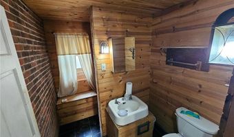 101 N 2nd St, Alma, WI 54610