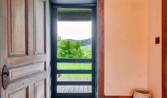 3789 Spring Valley Rd, Alderson, WV 24910
