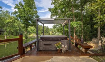 57 Lakeview Pt, Alexander City, AL 35010