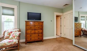 15 Justin Rd, East Greenwich, RI 02818