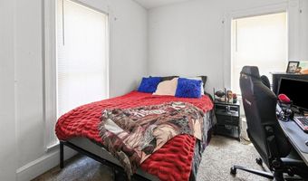 706 Grove St, Alton, IL 62002