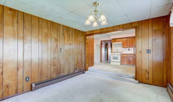 1304 E 38th St, Anderson, IN 46013