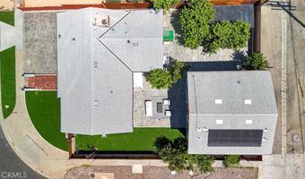 17660 Martha St, Encino, CA 91316