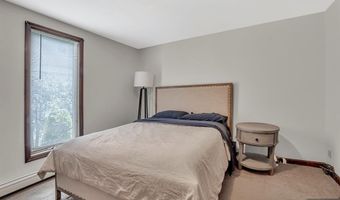 77 Myrtle Ave, Allendale, NJ 07401