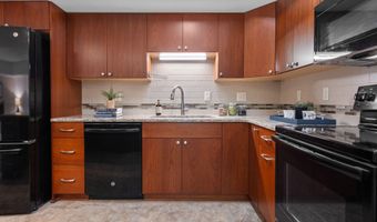 2125 Nature Cove Ct 108, Ann Arbor, MI 48104