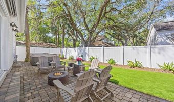 398 SHERRY Dr, Atlantic Beach, FL 32233