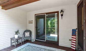 35 Chandler Dr 35, Atkinson, NH 03811