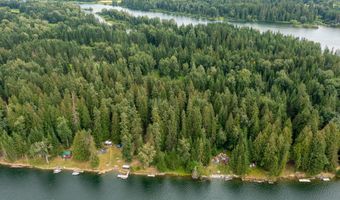 Island Shores lot 10, Clark Fork, ID 83811
