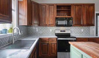 758 Old Cheshire Tpke, Charlestown, NH 03603