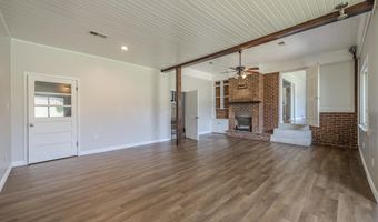 111 N ELM St, Adamsville, TN 38310