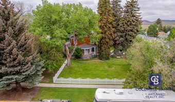 1037 Rumsey Ave, Cody, WY 82414