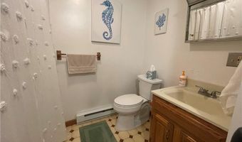 4207 S County Trl, Charlestown, RI 02813