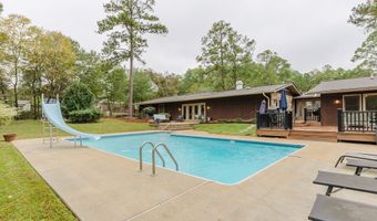 234 Edgewood Dr, Americus, GA 31709