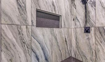 1600 County Road 2395, Alvord, TX 76225