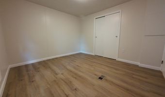 6 Sherwood Ln, Merrimack, NH 03054