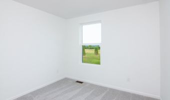 5559 E Spaniel Dr, Ann Arbor, MI 48108