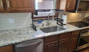 15407 HARRISON Ave, Allen Park, MI 48101
