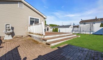 1233 Pacific Ave, Beachwood, NJ 08722