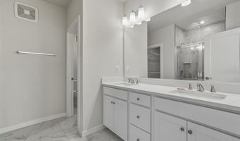 20280 NEWFOUNDLAND Sq, Ashburn, VA 20147