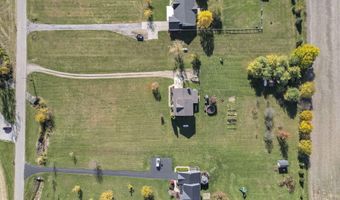 14877 Messmore Rd, Ashville, OH 43103