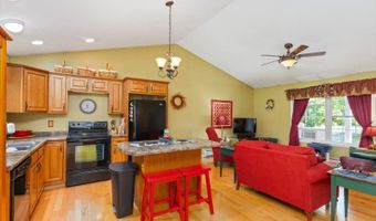 5 Pinehurst Dr, Bennington, NH 03442