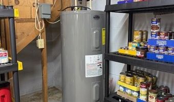 33085 E State Highway 14, Ava, MO 65608