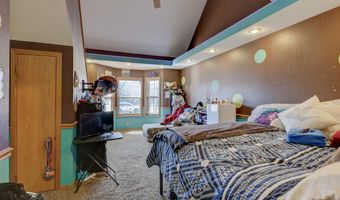 129 Riverview Dr, Anderson, MO 64831