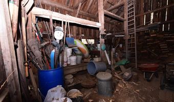 211 High St, Albany, NH 03818