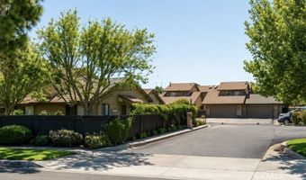 918 S Laurelwood 2, Anaheim, CA 92806