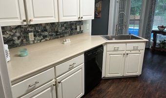 1002 Willis St, Bainbridge, GA 39819