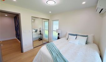 225 Aikane St, Kailua, HI 96734