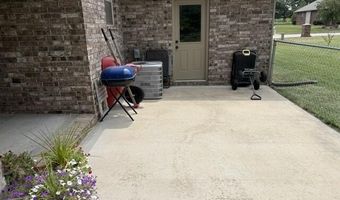 1103 Chicory Ln, Aurora, MO 65605