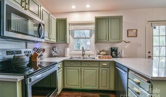 455 New Haw Creek Rd, Asheville, NC 28805